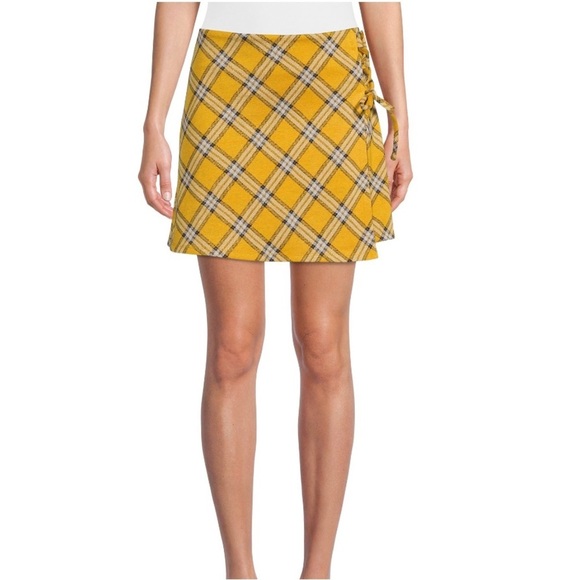Madden NYC Yellow/black plaid pull on mini skirt Clueless above the knee SZ S - Picture 3 of 12